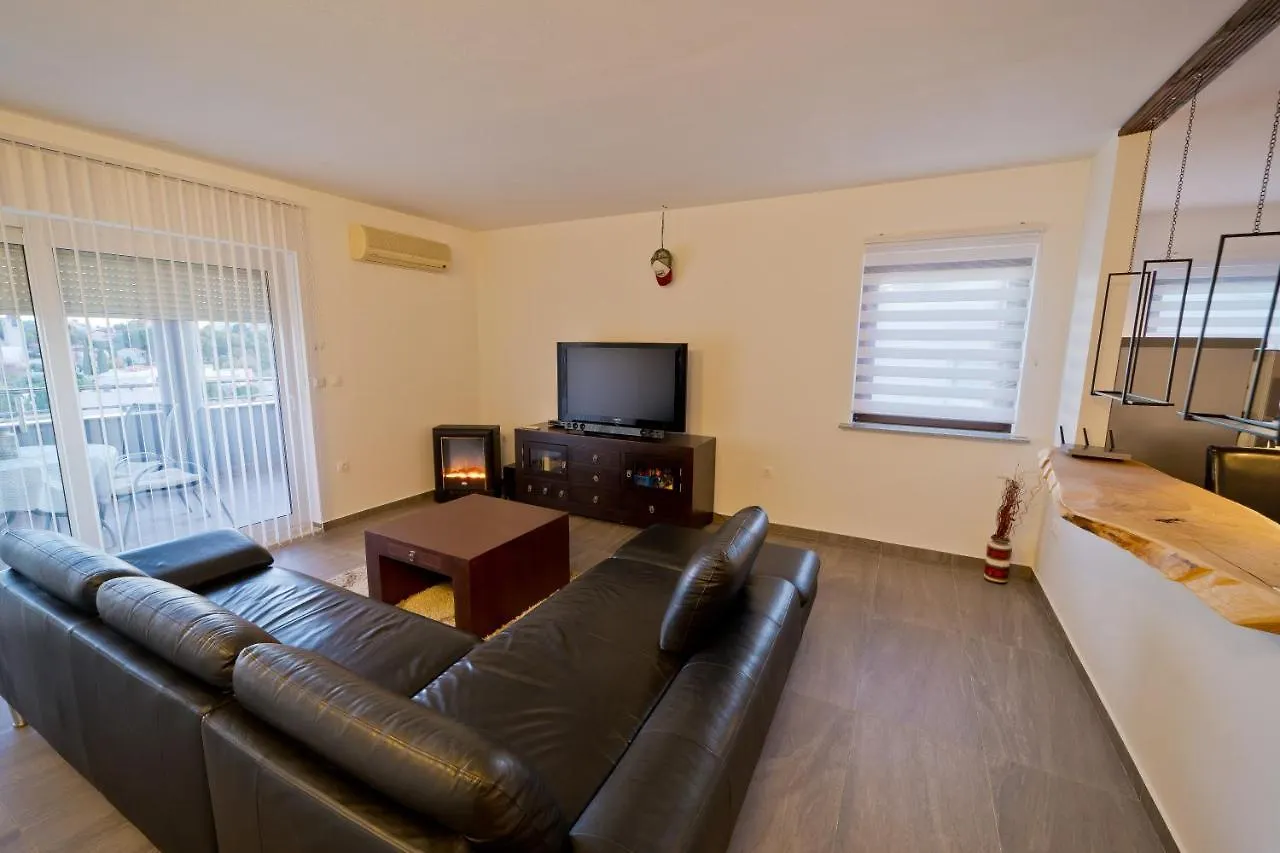 Apartment Villa Twins Markovic Pula