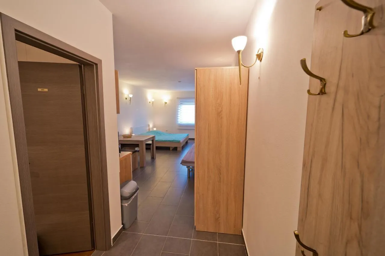 Villa Twins Markovic Pula Apartment