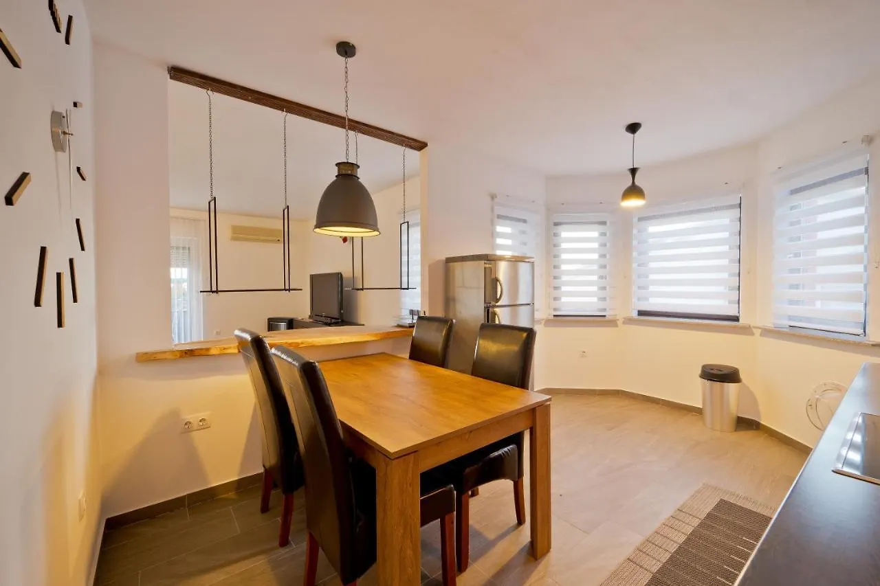 Villa Twins Markovic Pula Apartment