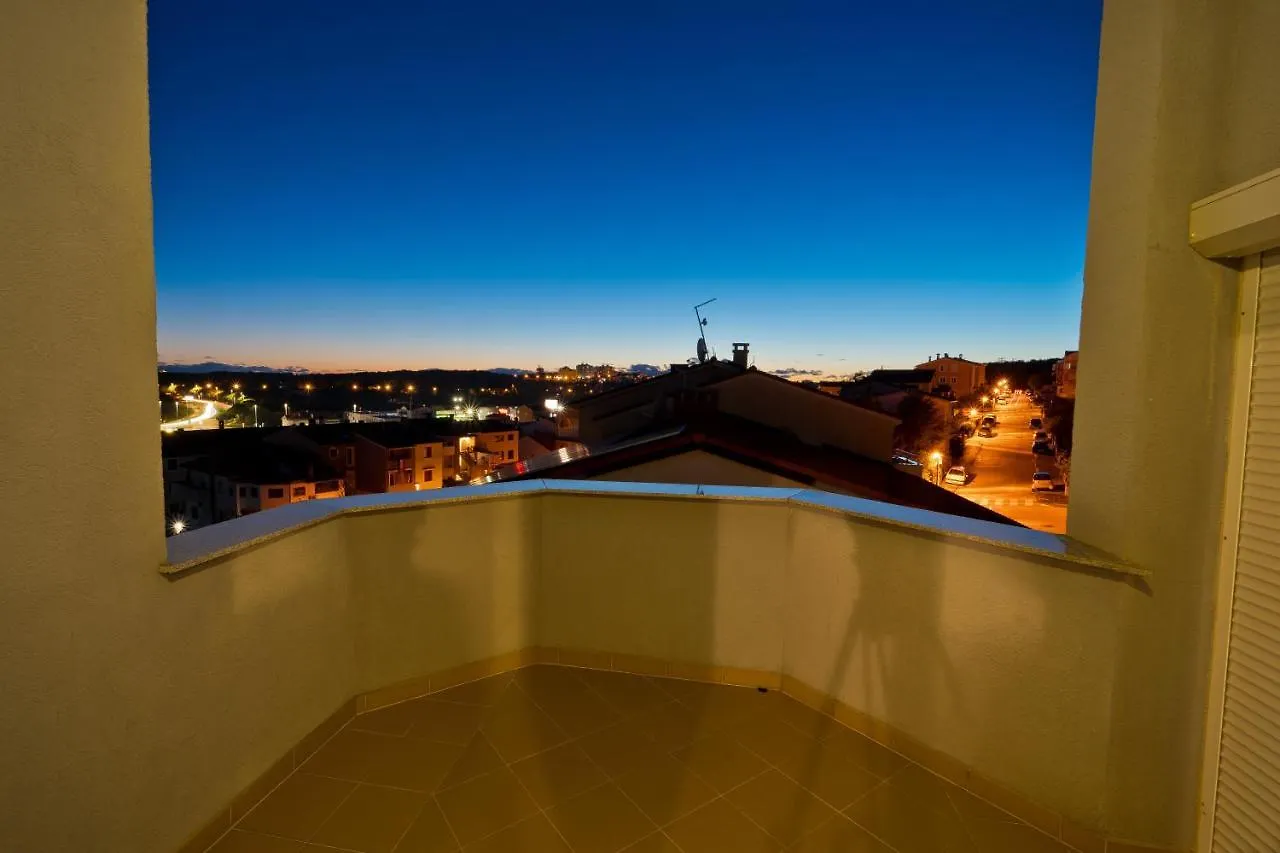 Apartment Villa Twins Markovic Pula